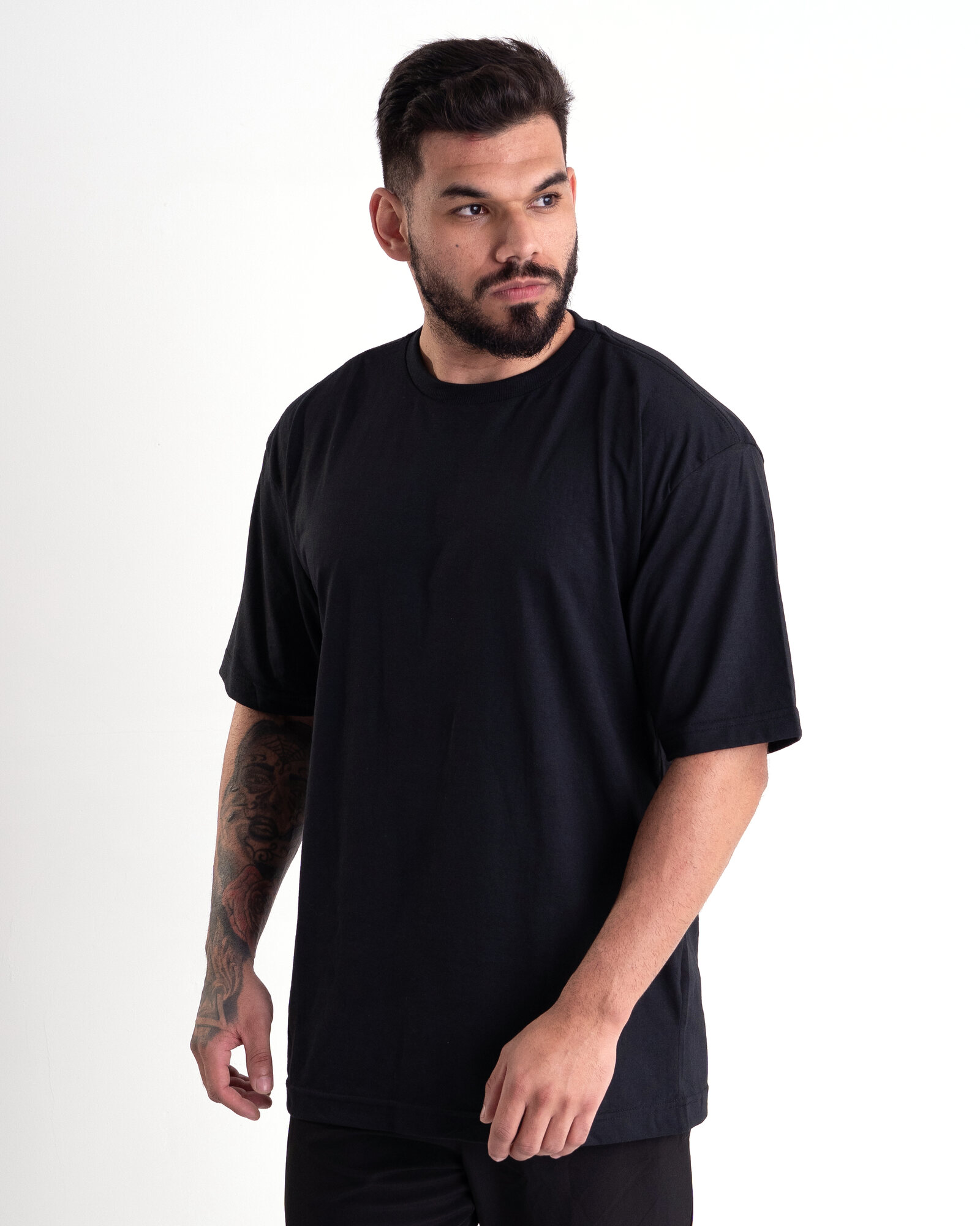 Camiseta oversized preta Vankoff