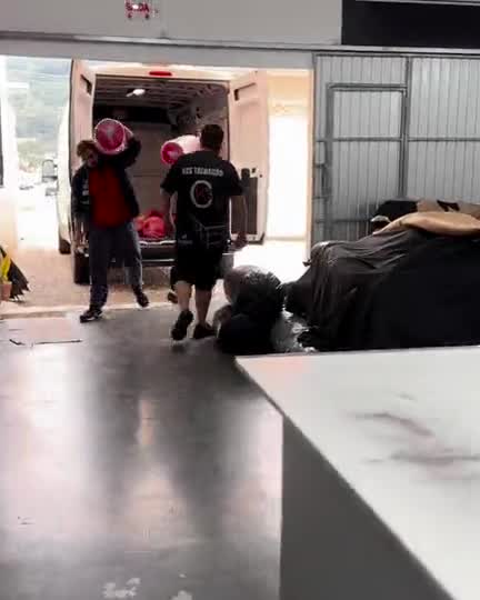 Nossa fábrica em Brusque: tecido, corte e costura